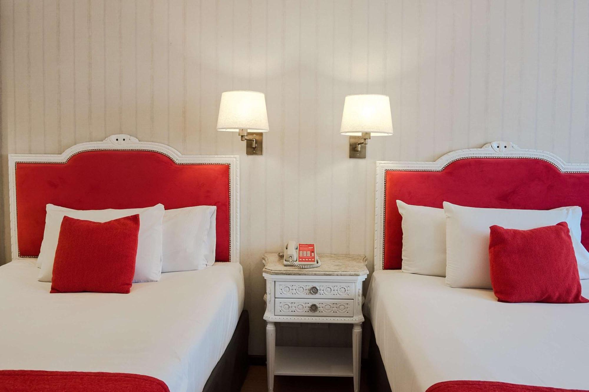 Ramada By Wyndham Buenos Aires Centro Bed and Breakfast Eksteriør billede